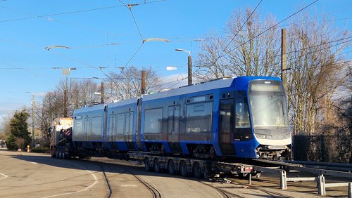 TINA ist da! TINA ist da!