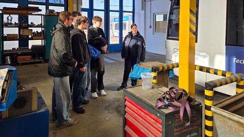 Ein Tag Azubi: Vier Schüler werfen einen Blick hinter die Kulissen