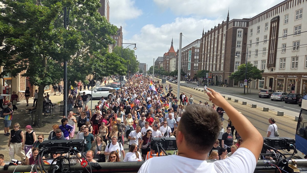Gemeinsam für Vielfalt: Die RSAG beim CSD Rostock 2026